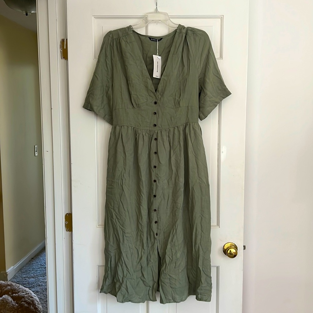 BLOOMCHIC. US 12. Never worn.